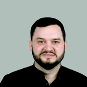 Пустовит Николай Сергеевич, стоматолог-ортопед