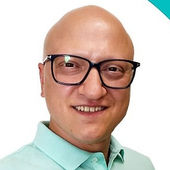 Хачатрян Арсен Леонидович, стоматолог-терапевт