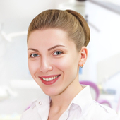 Герман-Славесная Юлия Игоревна, стоматолог-терапевт