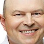 Козлов Артем Викторович, стоматолог-хирург