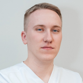 Карнаухов Кирилл Вадимович, стоматолог-хирург