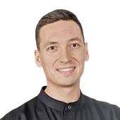 Иванов Алексей Петрович, стоматолог-хирург