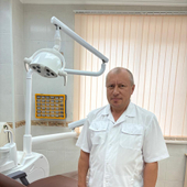 Сидоров Евгений Николаевич, стоматолог-терапевт