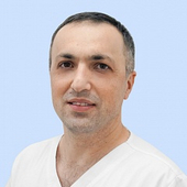 Исламов Ровшан Надирович, имплантолог
