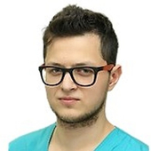 Петров Даниил Александрович, стоматолог-хирург