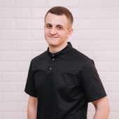 Денисюк Артем Владимирович, детский стоматолог