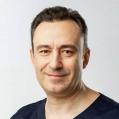 Кириаков Дмитрий Владимирович, стоматолог-ортопед