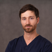 Ракинцев Владислав Сергеевич, хирург