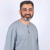 Абусалех Адам Хусейнович, стоматолог-ортопед