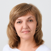 Аджамова Карина Степановна, стоматолог-терапевт