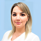 Куркина Елена Юрьевна, стоматолог-терапевт