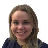 Бондарева Наталья Сергеевна, стоматолог-терапевт