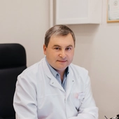 Нерадовский Аркадий Витальевич, онколог