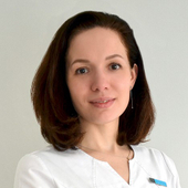 Лене Анна Юрьевна, врач-косметолог