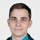 Слезко Кирилл Сергеевич, стоматолог-хирург