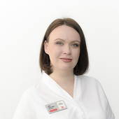 Лосенкова Анна Сергеевна, стоматолог-терапевт