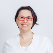 Астахова Анастасия Юрьевна, стоматолог-терапевт