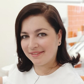 Балясникова Анастасия Олеговна, стоматолог-терапевт