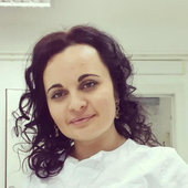 Толмачева Эльвира Ренатовна, стоматолог-терапевт