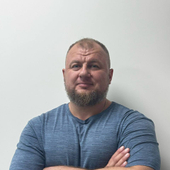 Красноруцкий Денис Юрьевич, массажист