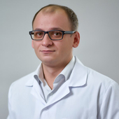 Бастраков Эдуард Николаевич, эндоваскулярный хирург