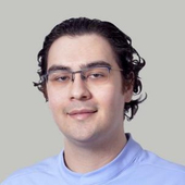 Аймухаметов Карим Тимурович, стоматолог-хирург