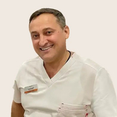 Магдалянов Лазарь Нодариевич, стоматолог-хирург