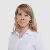 Петрова Анастасия Юрьевна, стоматолог-терапевт