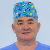 Казакбаев Амир Гайсеевич, офтальмолог-хирург