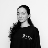 Гагиева Ирина Альбертовна, стоматолог-терапевт