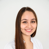 Степанян Владлена Александровна, массажист