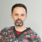 Кириченко Евгений Николаевич, стоматолог-хирург