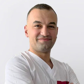 Абасов Явер Фархад Оглы, стоматолог-ортопед