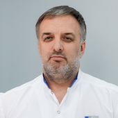 Абдулмуъминов Абдулварис Микаилович, ортопед