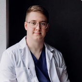 Ятлук Александр Александрович, ортопед