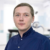 Сыпачев Леонид Леонидович, стоматолог-хирург