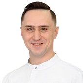 Антипов Денис Игоревич, стоматолог-терапевт