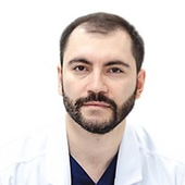 Алиев Вугар Ильгарович, хирург