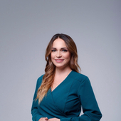 Попретинская Анна Александровна, стоматолог-терапевт