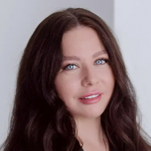 Шишова Марина Евгеньевна, врач-косметолог