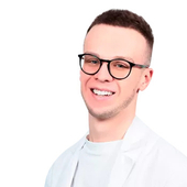 Кац Михаил Валерьевич, офтальмолог