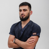 Бачиков Асхаб Вахмурадович, стоматолог-хирург