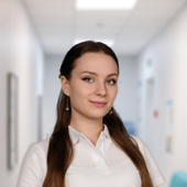 Джепарова Полина Павловна, стоматолог-терапевт