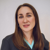 Евлахова Людмила Николаевна, стоматолог-хирург