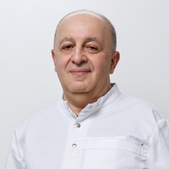 Маркаров Хачатур Арамович, стоматолог-терапевт