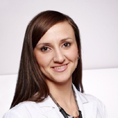 Ростовская Юлия Валерьевна, офтальмолог