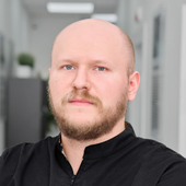 Любуцин Артем Александрович, стоматолог-ортопед