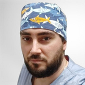 Бурашников Максим Николаевич, стоматолог-хирург