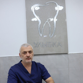 Исмаилов Артур Раджабович, стоматолог-терапевт