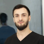 Гусенов Рамазан Гусинович, стоматолог-хирург